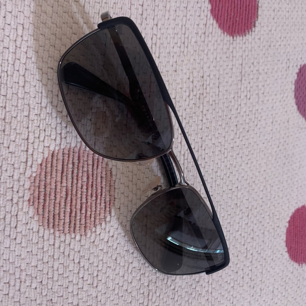 Prada Sunglasses Classic style